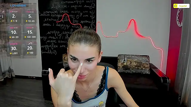 EmmyGreans online show from November 15, 6:50 am