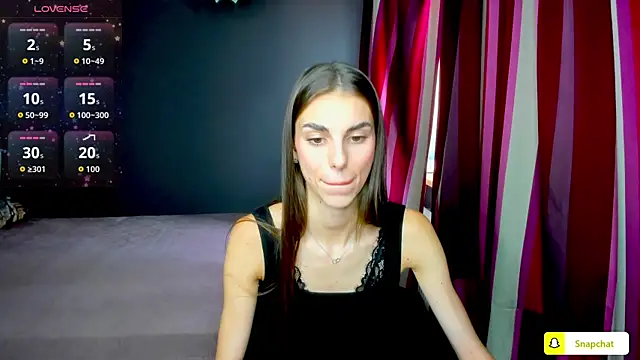 Snapshot of EmmyGreans chatting on September 17, 12:18 pm EmmyGreans online show from September 17, 12:18 pm