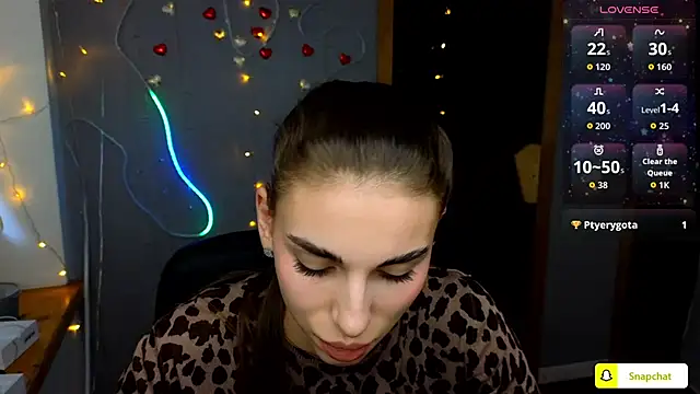 Snapshot of EmmyGreans chatting on September 29, 11:38 am EmmyGreans online show from September 29, 11:38 am