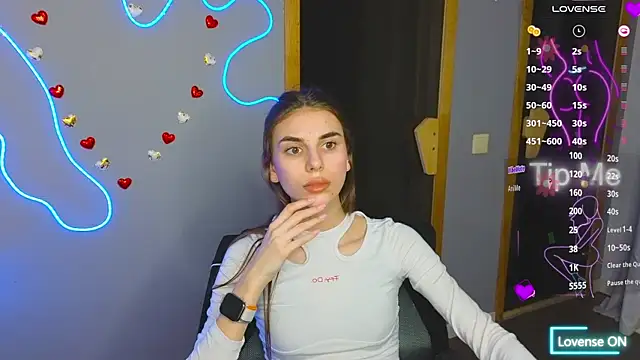 Snapshot of EmmyGreans chatting on March 13, 3:39 pm EmmyGreans online show from March 13, 3:39 pm