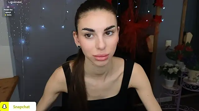 EmmyGreans online show from January 19, 6:39 am