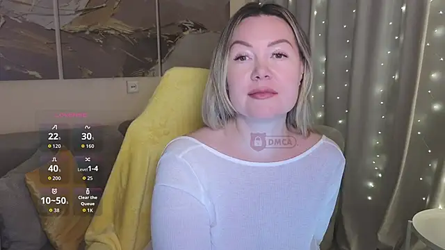 ElleCherry online show from September 23, 6:15 pm