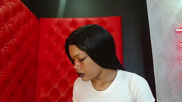 CrystalBrooke3x online show from November 17, 9:30 pm