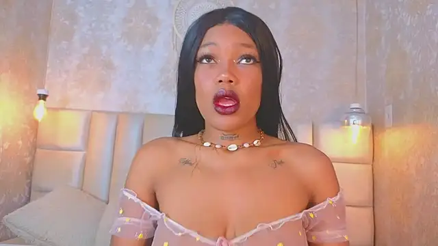 CrystalBrooke3x online show from March 15, 9:22 pm