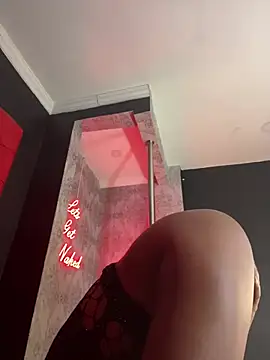 CrystalBrooke3x online show from January 11, 8:27 pm