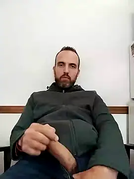 leon3875 online show from December 4, 3:26 pm