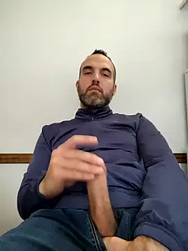 leon3875 online show from September 23, 3:41 pm