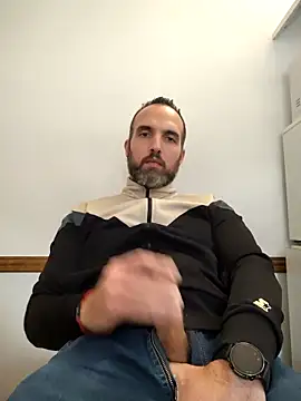 leon3875 online show from October 8, 3:35 pm