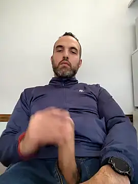 leon3875 online show from September 22, 3:29 pm