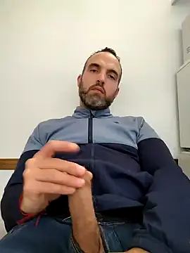 leon3875 online show from September 24, 3:29 pm