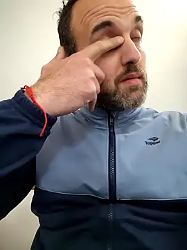 leon3875 online show from October 27, 3:24 pm