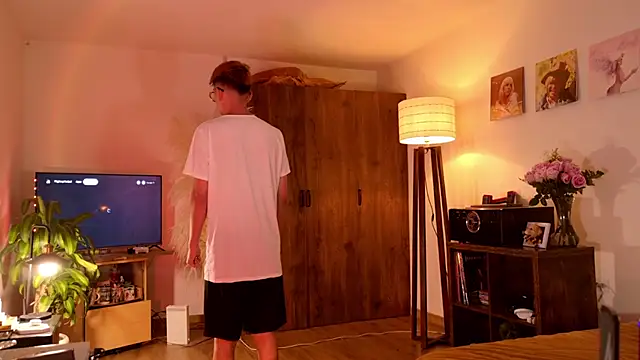 Mr evan1 online show from October 3, 3:24 pm
