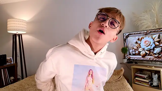 Mr evan1 online show from November 9, 5:06 pm