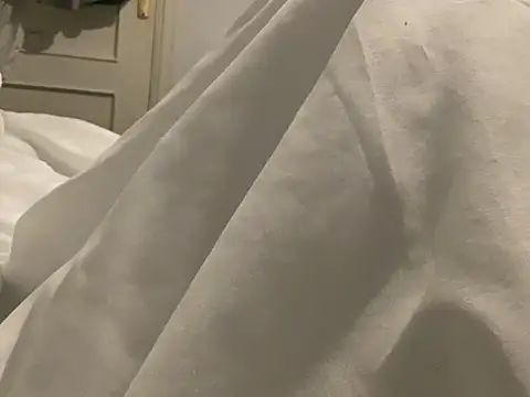 Snapshot of Bossinmidd12 chatting on January 26, 10:35 pm Bossinmidd12 online show from January 26, 10:35 pm