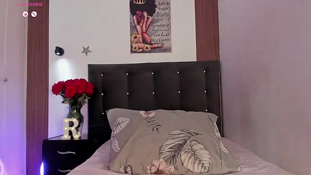 Reina Love2 online show from January 8, 1:44 am