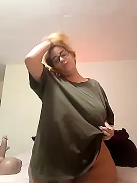 Escarlate4you  online show from November 25, 9:20 am