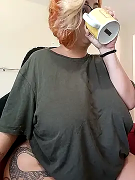 Escarlate4you  online show from December 14, 10:10 am