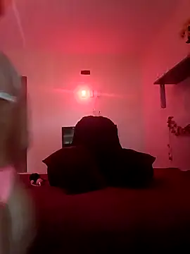 Escarlate4you  online show from September 20, 11:37 am