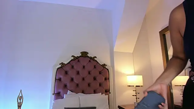 Mara Betancurt online show from March 11, 3:22 am