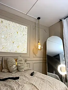 Snapshot of Alishak chatting on November 15, 10:14 pm Alishak online show from November 15, 10:14 pm