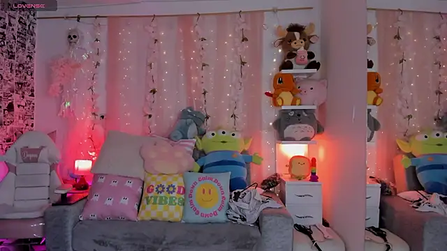  dayana miler online show from March 4, 12:51 am