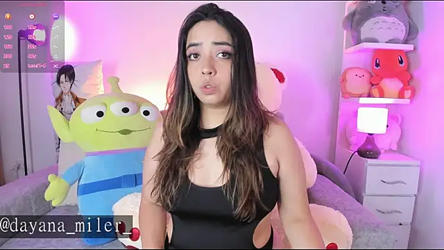 Snapshot of _dayana_miler chatting on June 4, 3:17 pm dayana miler online show from June 4, 3:17 pm