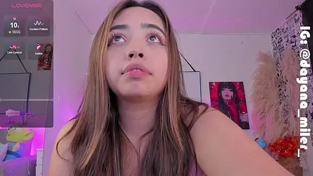  dayana miler online show from March 20, 3:45 am