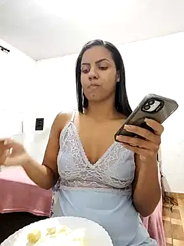 Snapshot of Bella_Anjoss chatting on January 15, 2:38 am Bella Anjoss online show from January 15, 2:38 am