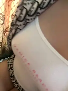 May-Squirt online show from April 29, 5:11 am