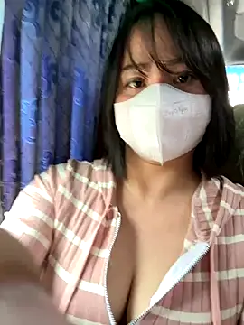 Snapshot of May-Squirt chatting on November 9, 5:55 am May-Squirt online show from November 9, 5:55 am