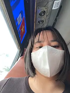 Snapshot of May-Squirt chatting on February 3, 5:05 am May-Squirt online show from February 3, 5:05 am