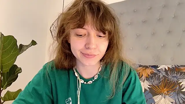 Snapshot of sun_place chatting on February 15, 4:17 pm sun place online show from February 15, 4:17 pm