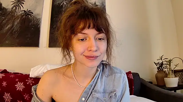 Snapshot of sun_place chatting on March 2, 7:15 am sun place online show from March 2, 7:15 am