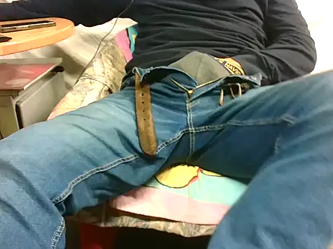 Giulio35 Pika online show from October 30, 4:59 pm