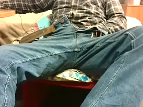 Giulio35 Pika online show from April 2, 10:00 am