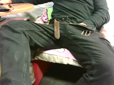 Giulio35 Pika online show from December 3, 8:52 pm