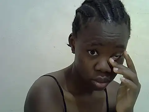 Snapshot of hey_its_andreana chatting on October 10, 7:53 am hey its andreana online show from October 10, 7:53 am
