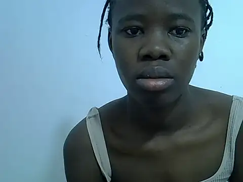 Snapshot of hey_its_andreana chatting on June 15, 12:16 pm hey its andreana online show from June 15, 12:16 pm