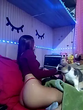 Snapshot of ludosafadinhaa chatting on October 13, 7:15 pm ludosafadinhaa online show from October 13, 7:15 pm