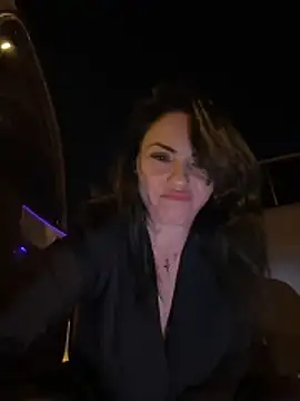 KimKelly13 online show from December 17, 7:52 pm