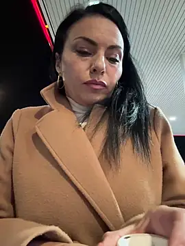 KimKelly13 online show from March 4, 3:47 am