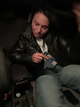 KimKelly13 online show from April 9, 7:42 pm