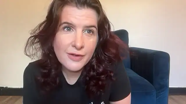AshleyCox online show from May 7, 10:40 am