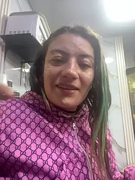 Snapshot of Broklinwhite_ chatting on June 22, 1:19 pm Broklinwhite online show from June 22, 1:19 pm