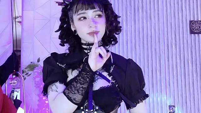 zephirahabney online show from November 1, 2:00 pm