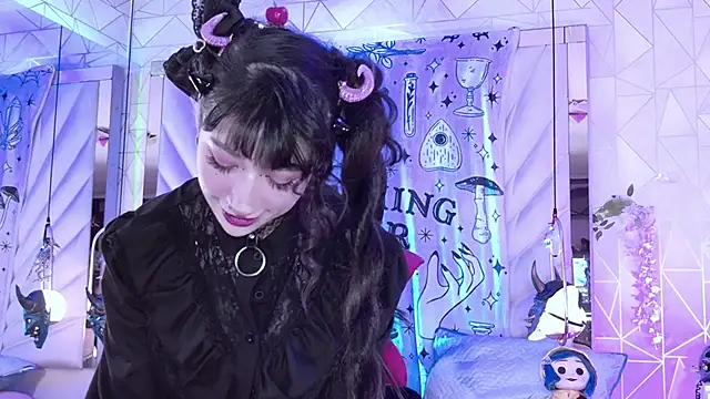 zephirahabney online show from November 2, 2:55 pm