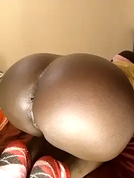 Misskhalifa  online show from March 5, 11:10 pm