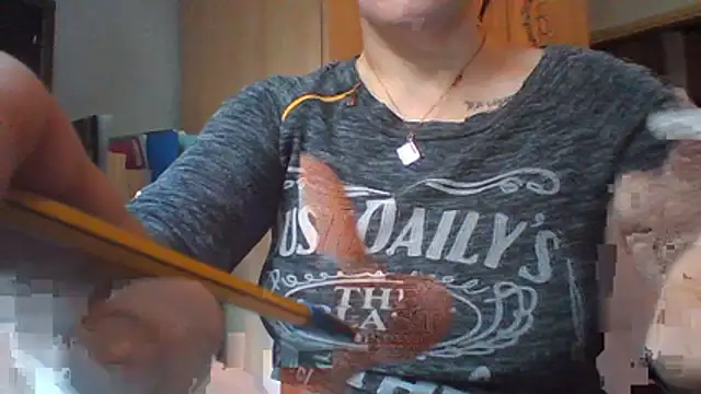 LadyMinnie online show from April 28, 8:52 am