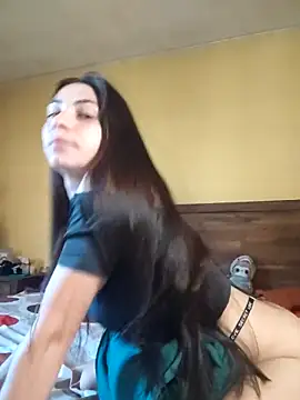 AntoniaHottie online show from May 7, 7:12 am