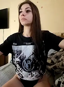 Snapshot of AntoniaHottie chatting on February 27, 9:29 am AntoniaHottie online show from February 27, 9:29 am
